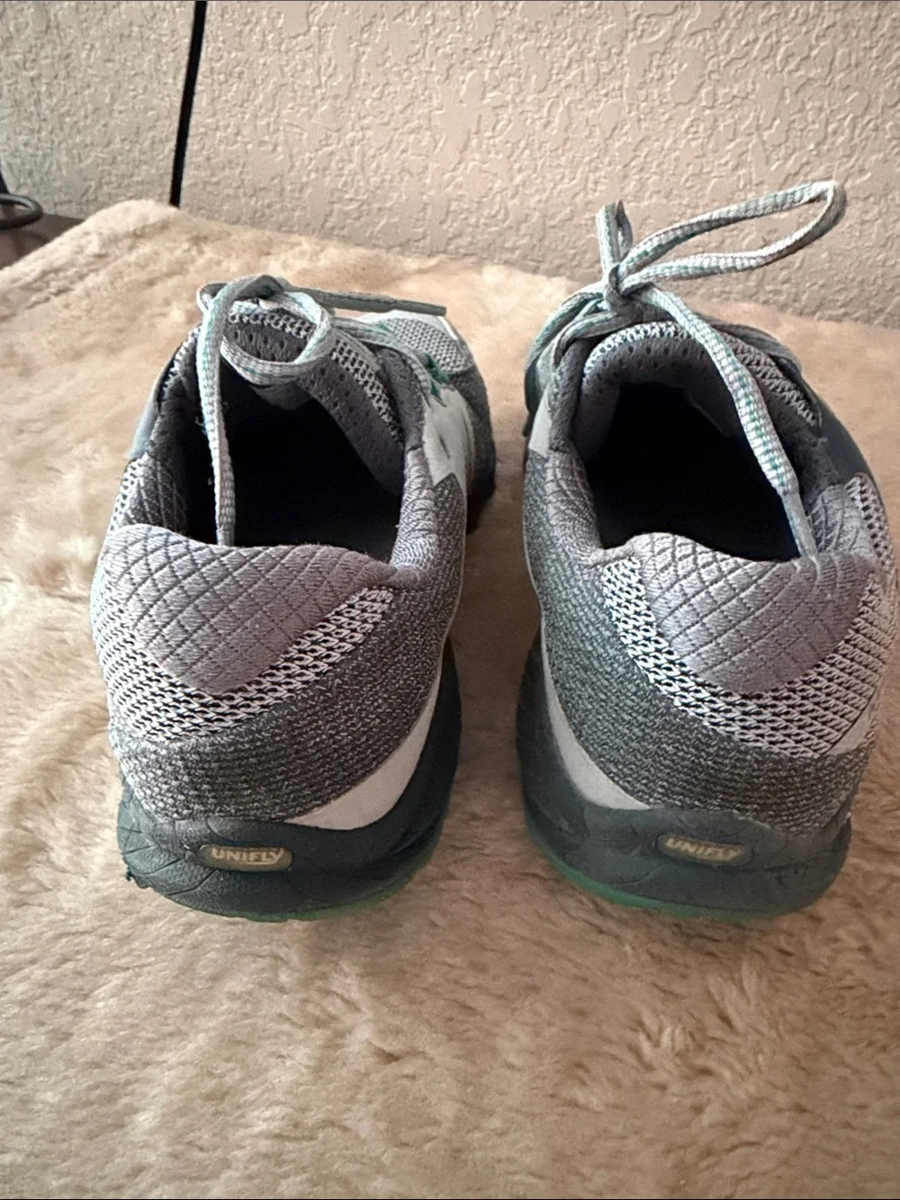 Merrell tennis shoes 3711